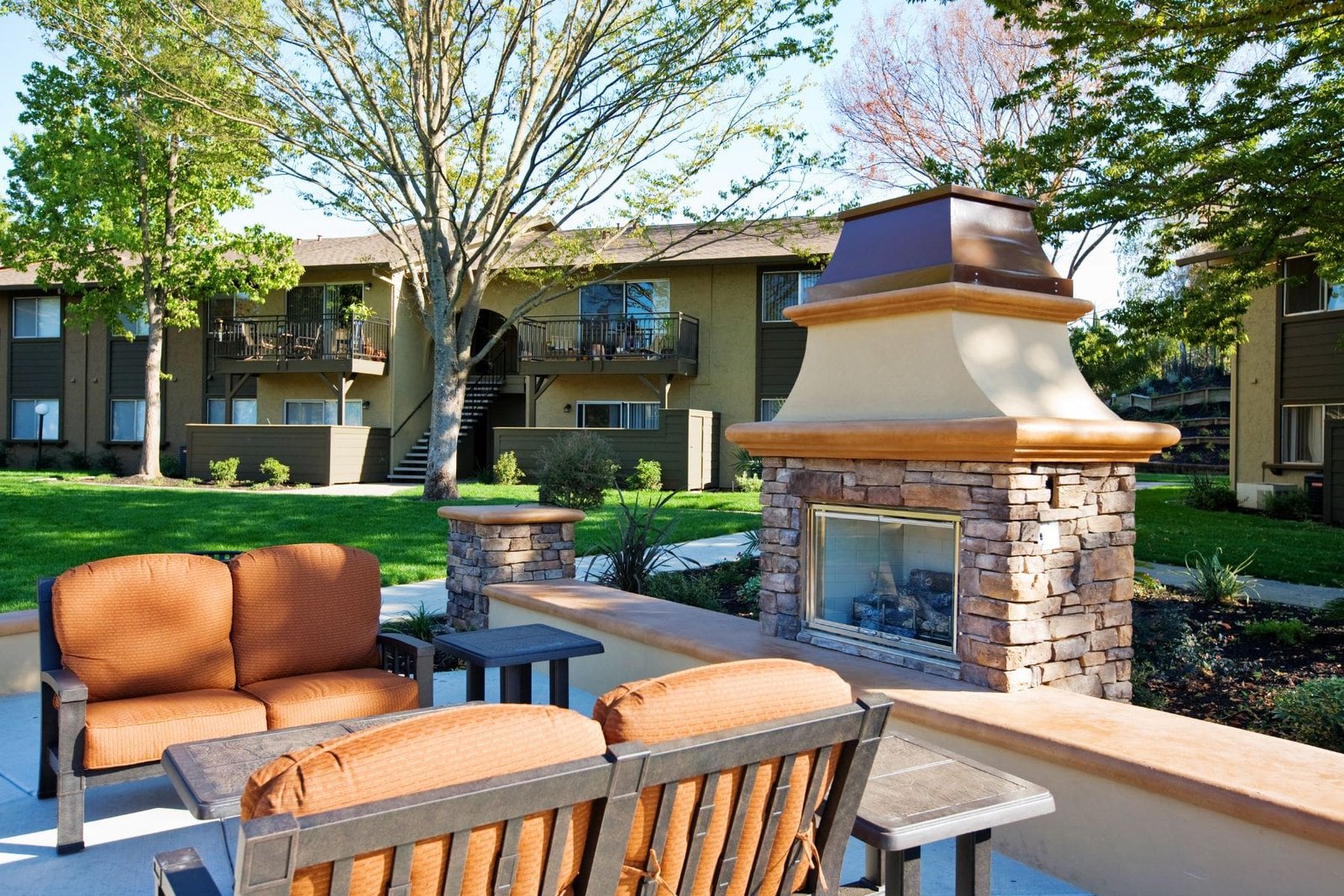 outdoor fireplace builders near me